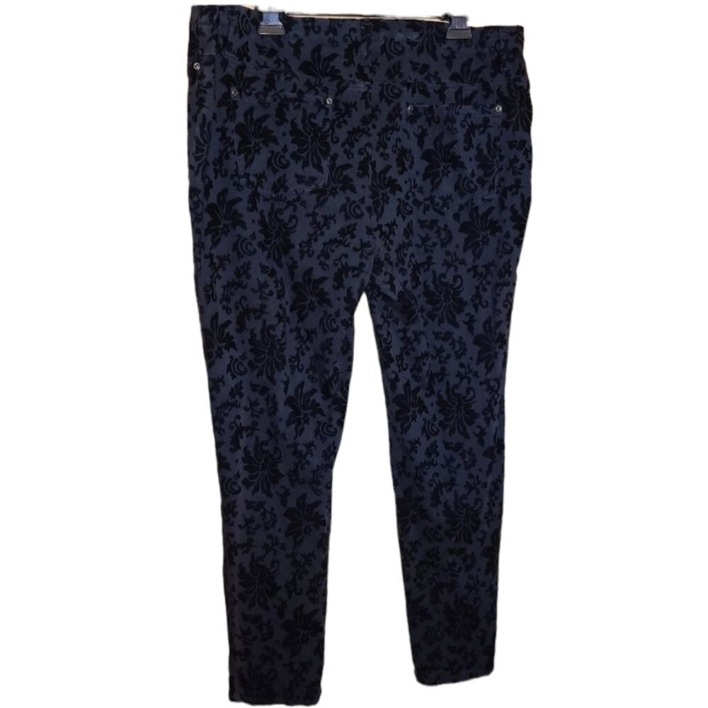 Classic Rich Black Floral Velvet Skinny Pants Size 18W-20W Comfort Elastic Waist